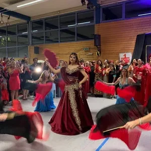 Henna bauchtänzerin buchen bochum (1)